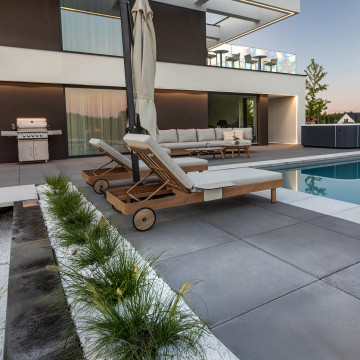 Шезлонг LOUNGE